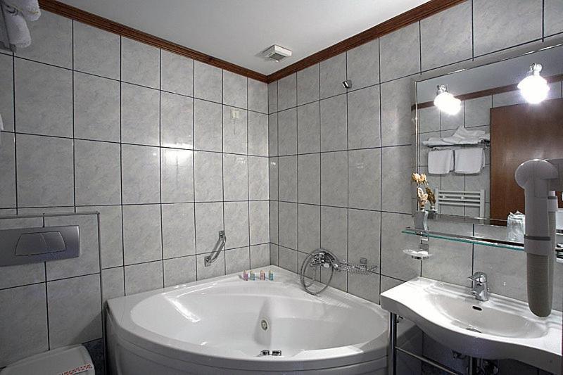 Egnatia Hotell Ioánnina Rum bild